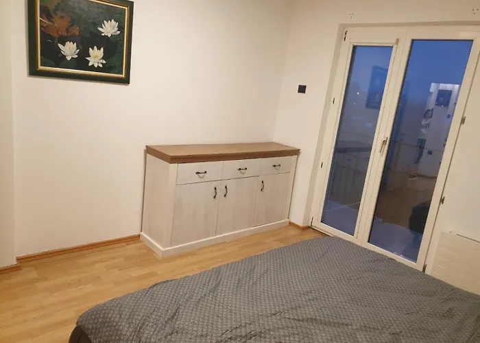 Cozy Place アパート *