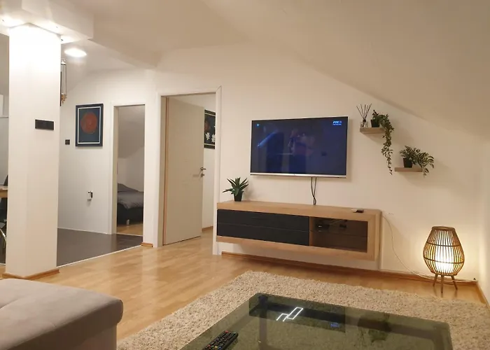 Cozy Place アパート *